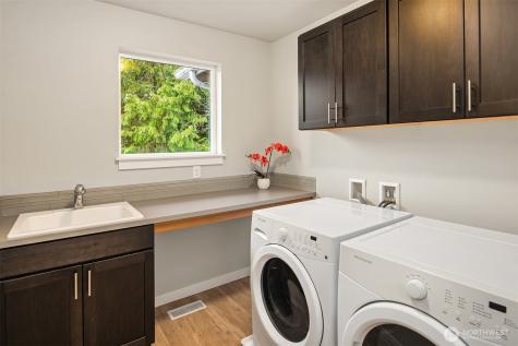 9726 Slater Avenue NE Kirkland WA 98033