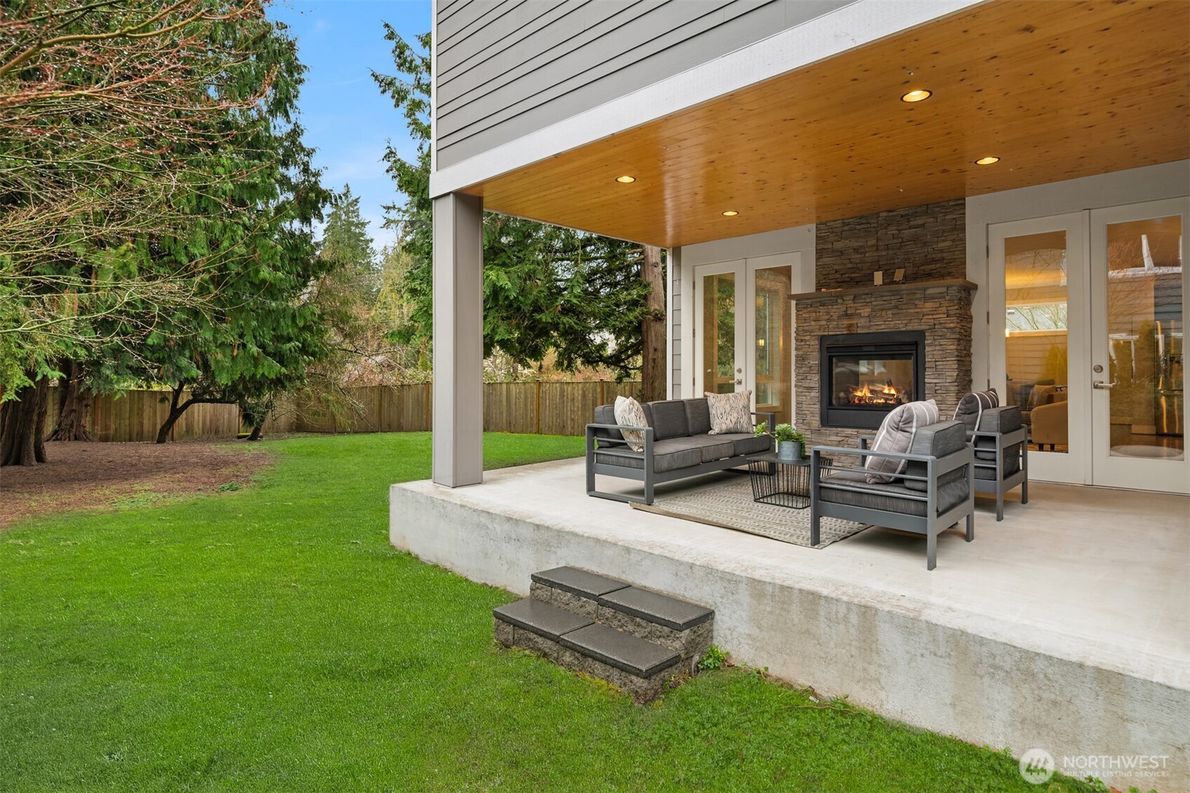 9726 Slater Avenue NE Kirkland WA 98033