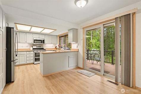 22934 SE 37th Street Sammamish WA 98075