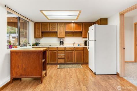 22934 SE 37th Street Sammamish WA 98075
