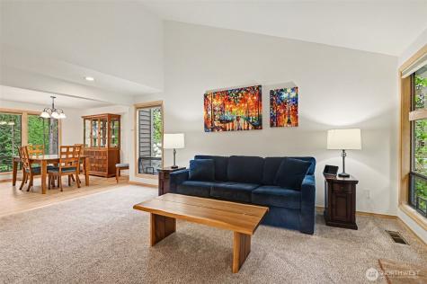 22934 SE 37th Street Sammamish WA 98075