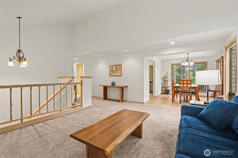 22934 SE 37th Street Sammamish WA 98075