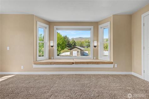 209 W Peters Street Wenatchee WA 98801