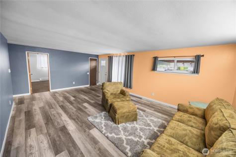6313 N 45th Street Tacoma WA 98407