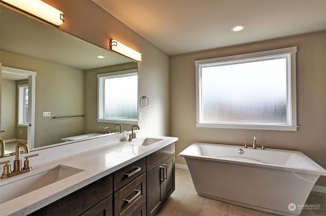 7619 9th Street Se Lake Stevens WA 98258