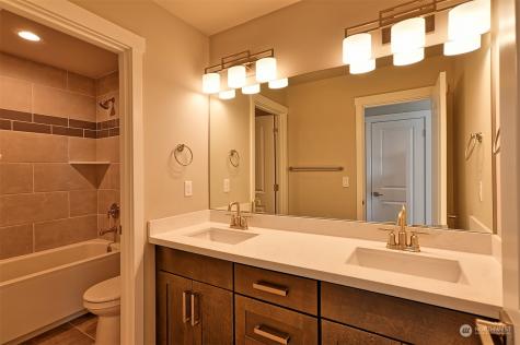 7619 9th Street Se Lake Stevens WA 98258