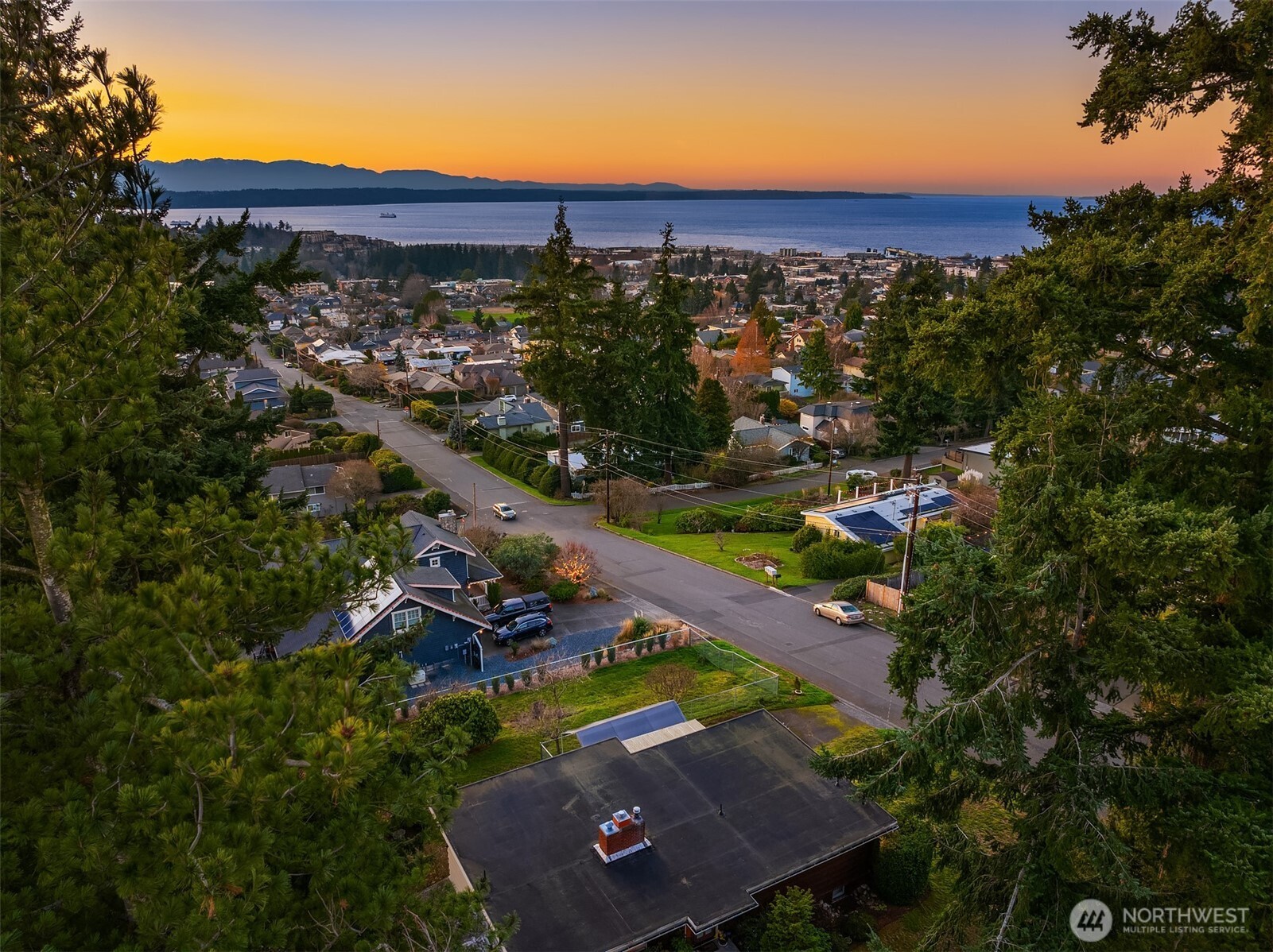 1108 9th Avenue S Edmonds WA 98020