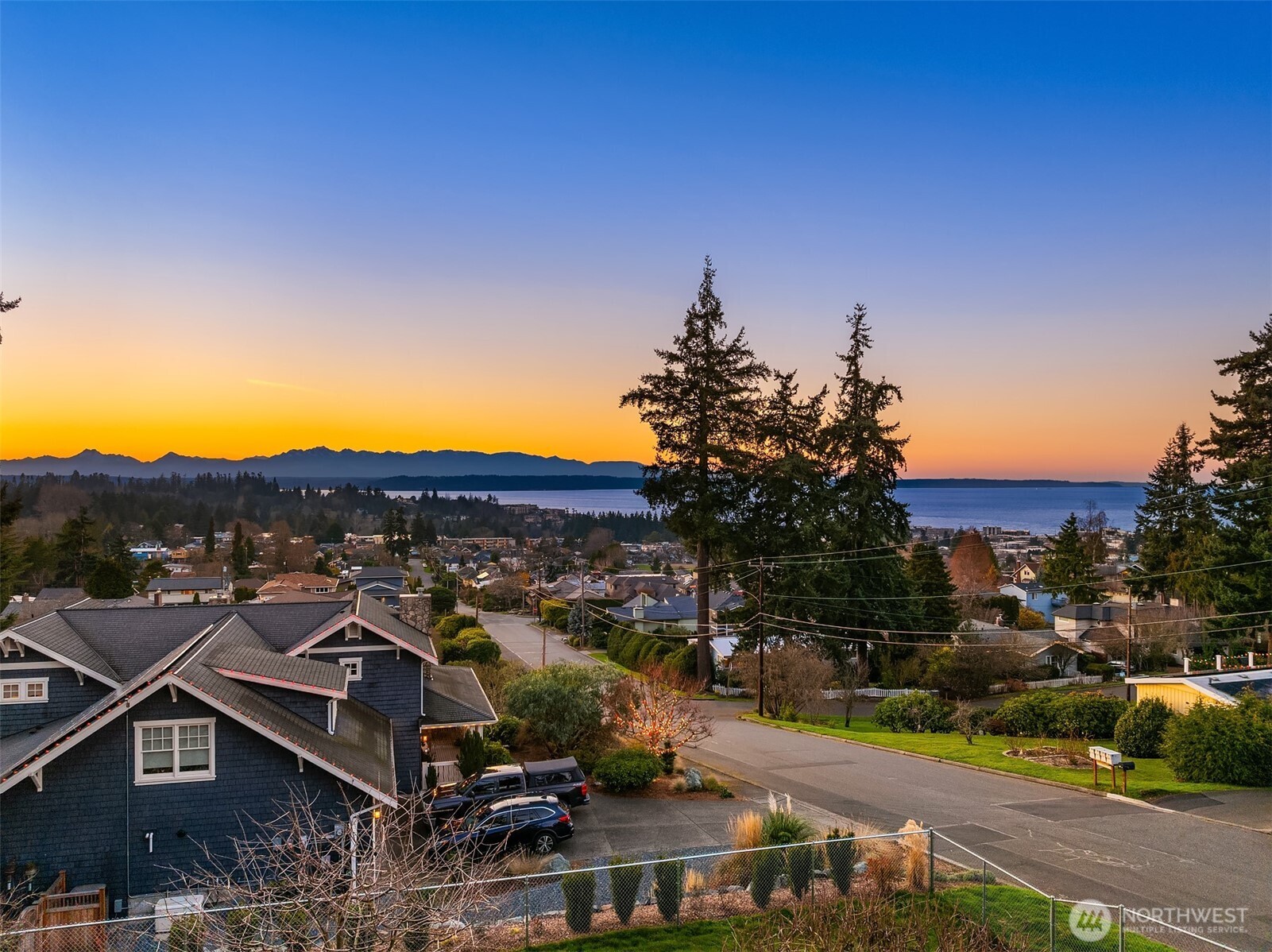 1108 9th Avenue S Edmonds WA 98020