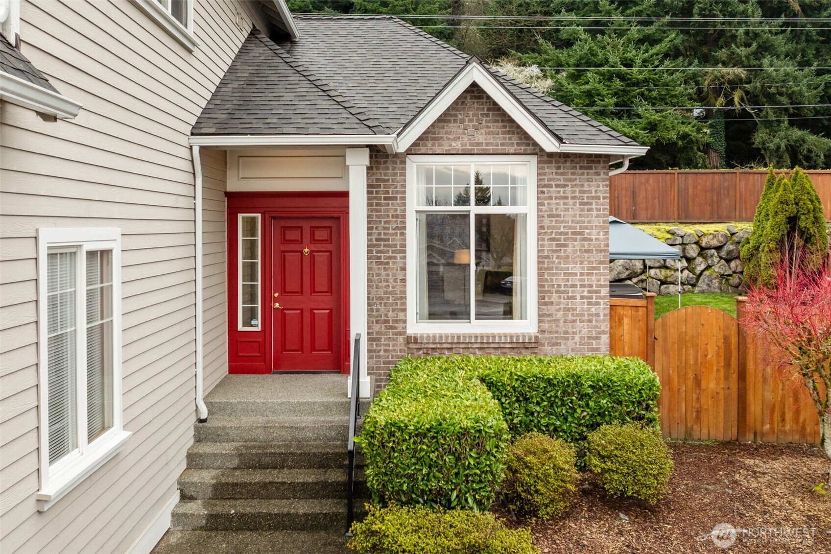 22116 99th Place S Kent WA 98031