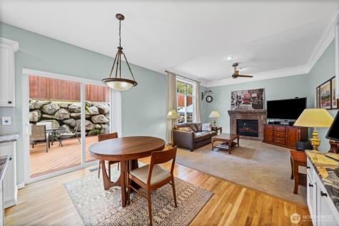 22116 99th Place S Kent WA 98031