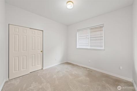 22116 99th Place S Kent WA 98031