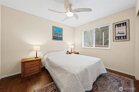 22116 99th Place S Kent WA 98031
