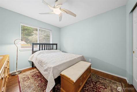 22116 99th Place S Kent WA 98031