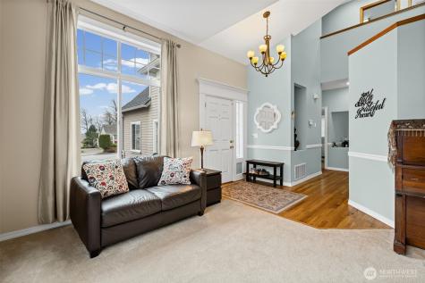 22116 99th Place S Kent WA 98031