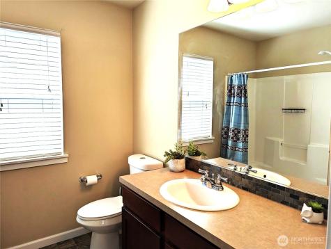 19401 90th Avenue Court E Graham WA 98338