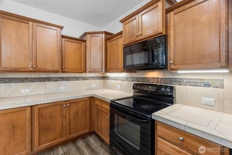 7636 Kodiak Avenue NE Olympia WA 98516