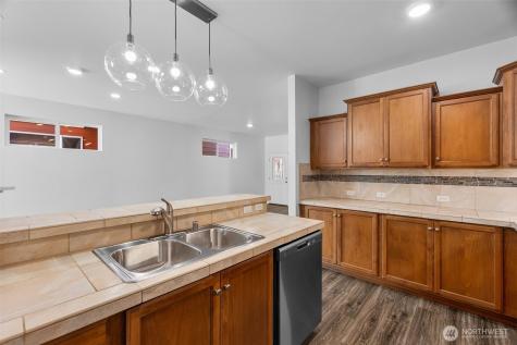7636 Kodiak Avenue NE Olympia WA 98516