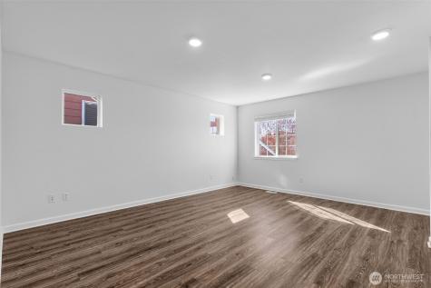 7636 Kodiak Avenue NE Olympia WA 98516