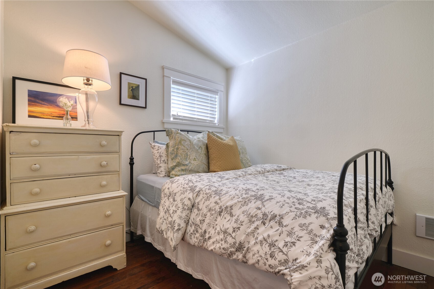 675 Sylvia Drive Point Roberts WA 98281