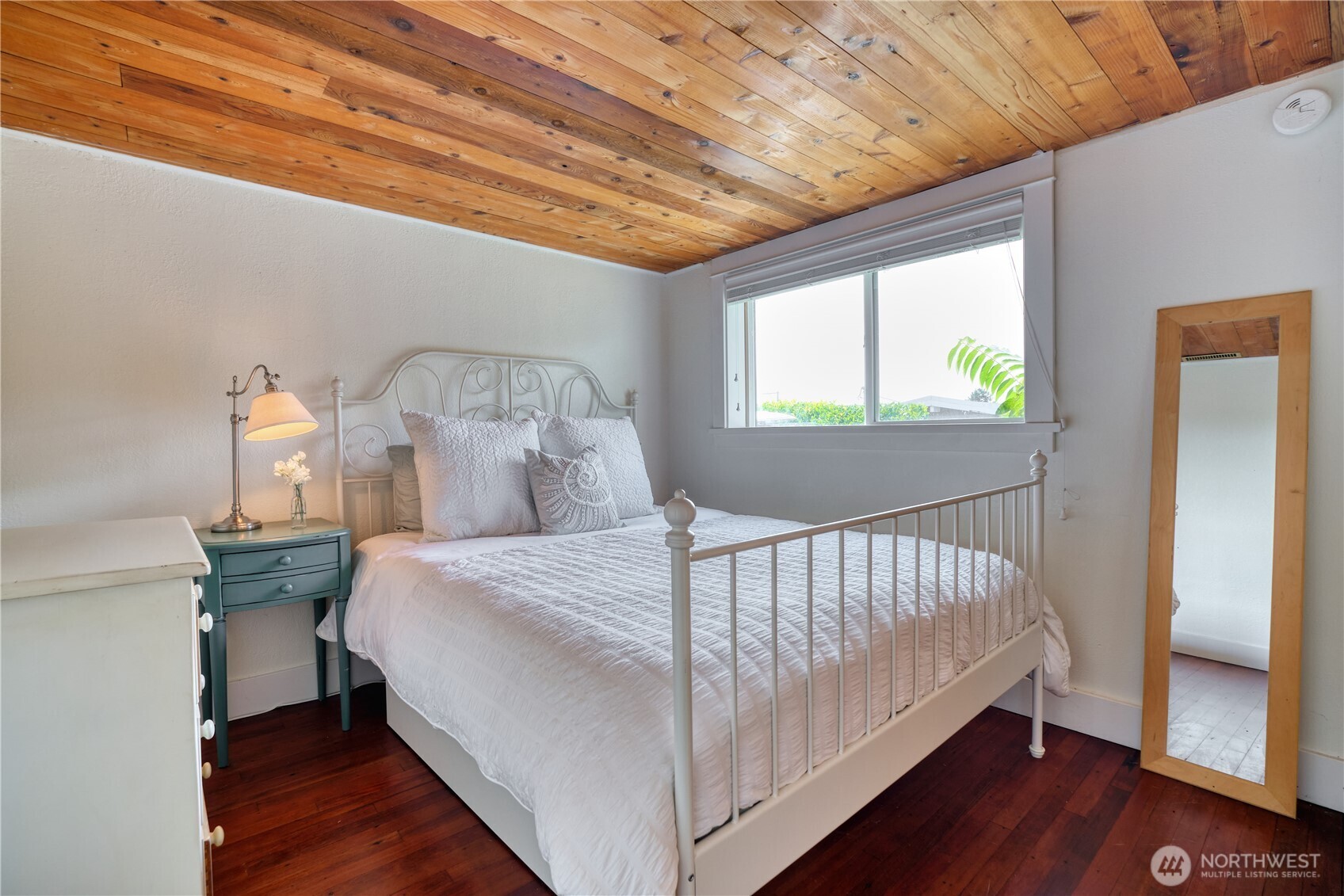 675 Sylvia Drive Point Roberts WA 98281