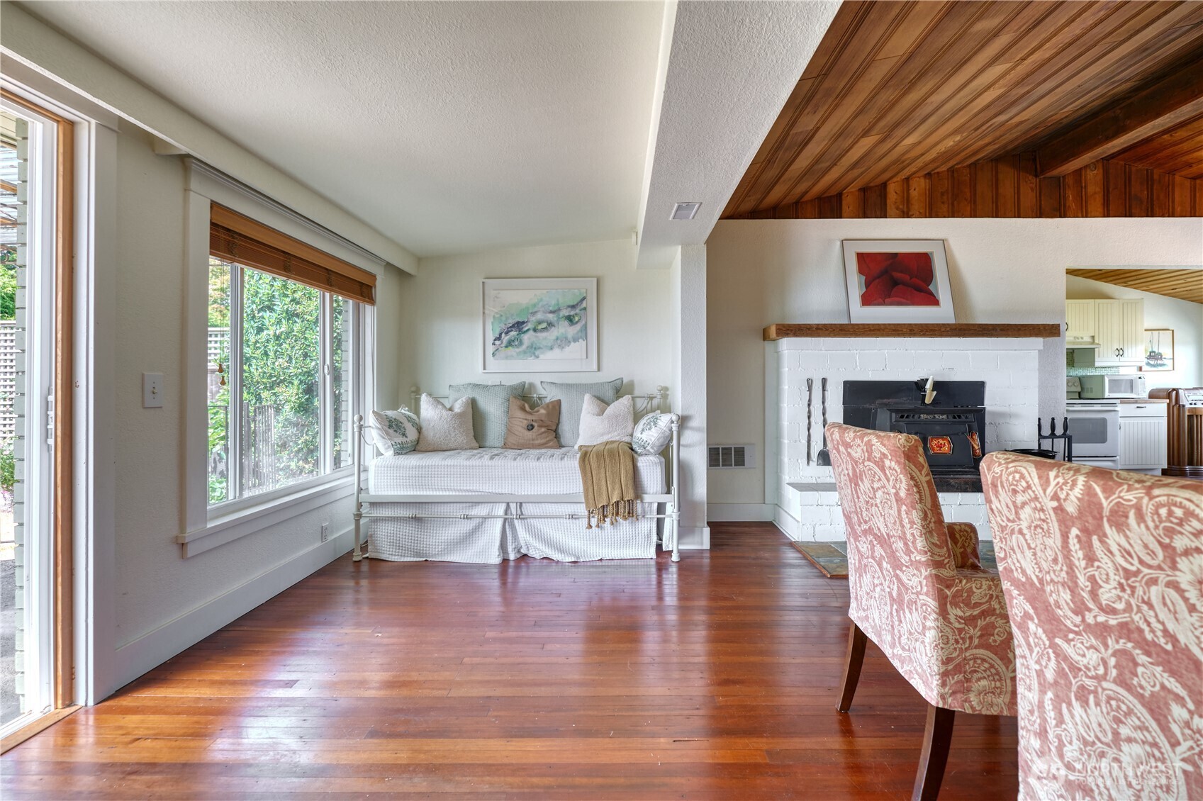 675 Sylvia Drive Point Roberts WA 98281