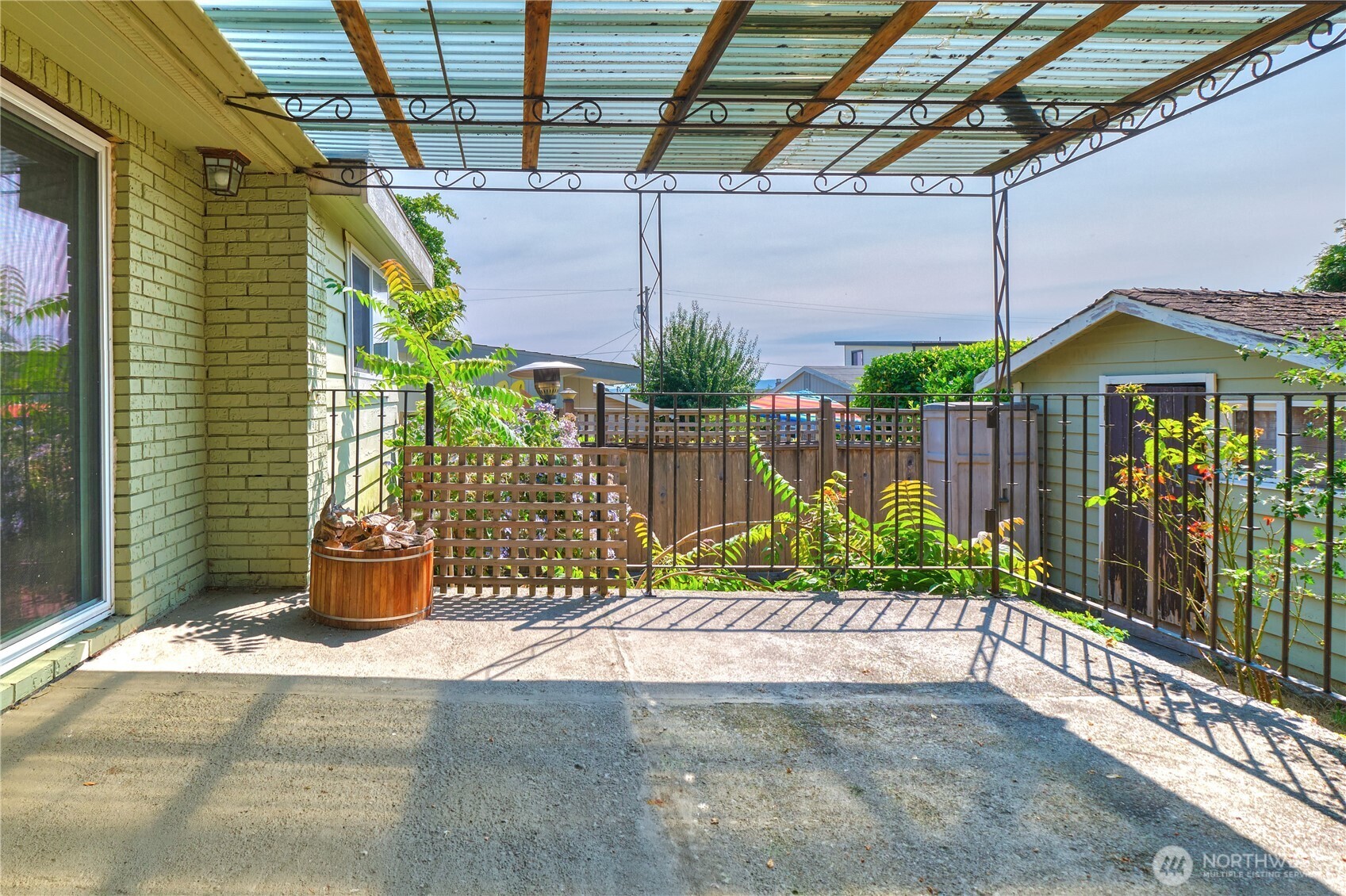 675 Sylvia Drive Point Roberts WA 98281