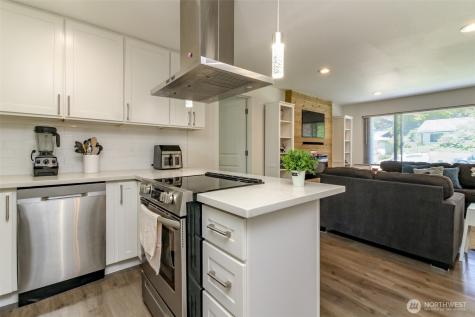 14057 SE 283rd Place Kent WA 98042