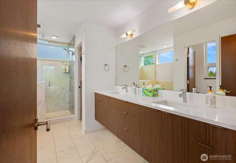 4221 Evanston Avenue N Seattle WA 98103