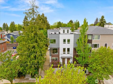 4221 Evanston Avenue N Seattle WA 98103