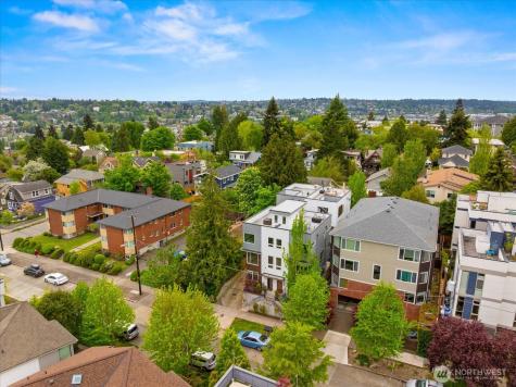 4221 Evanston Avenue N Seattle WA 98103