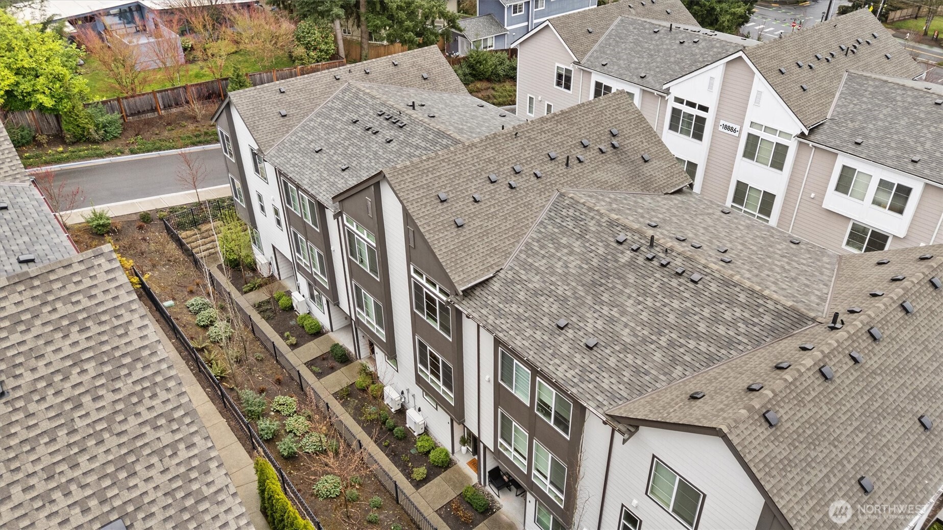 18875 67th Drive NE Kenmore WA 98028