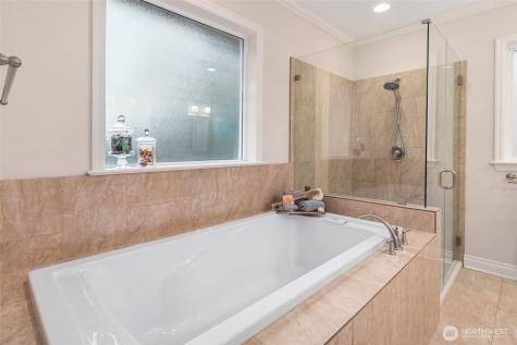 2527 Bretland Road Camano Island WA 98282