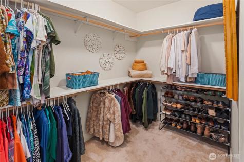 2527 Bretland Road Camano Island WA 98282