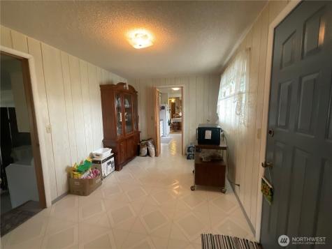 545 SE O'leary Street Oak Harbor WA 98277