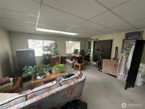 545 SE O'leary Street Oak Harbor WA 98277