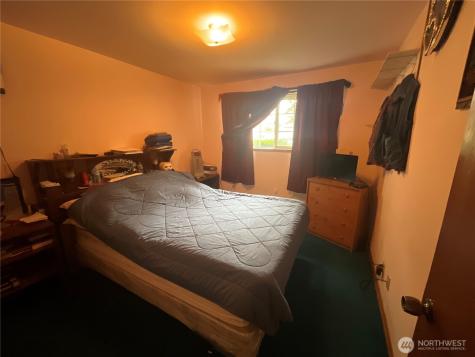 545 SE O'leary Street Oak Harbor WA 98277