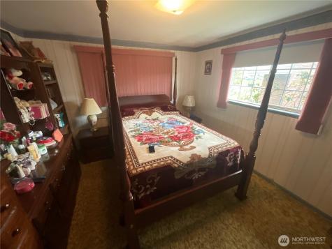 545 SE O'leary Street Oak Harbor WA 98277