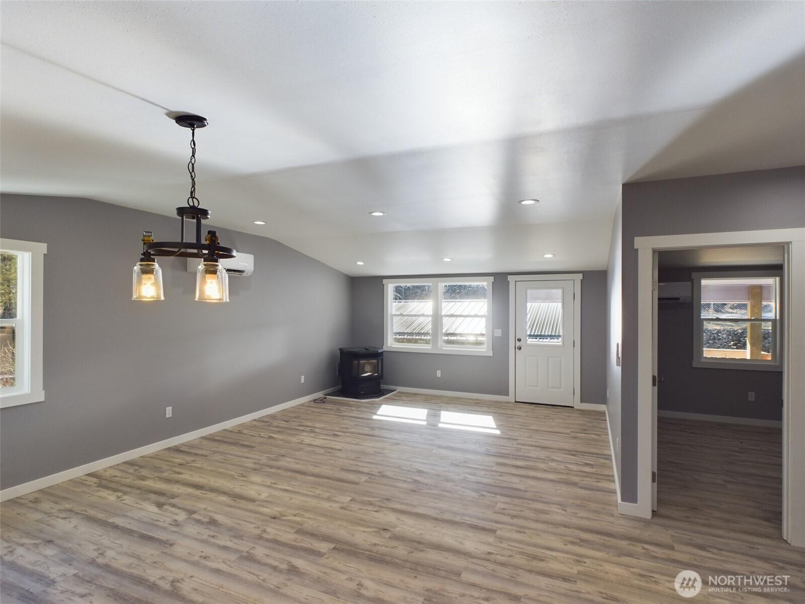 9 Pine Grove Street Republic WA 99166
