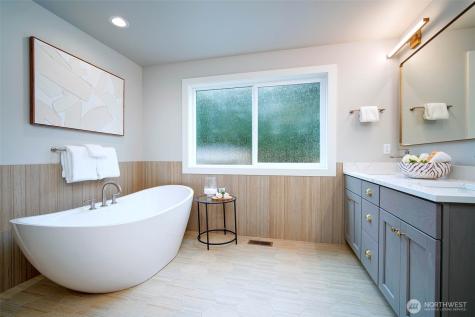 6528 128th Avenue NE Kirkland WA 98033