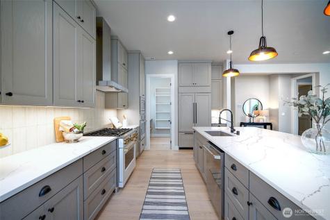 6528 128th Avenue NE Kirkland WA 98033