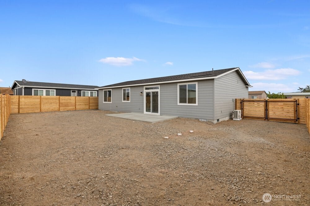334 Spring Circle SW Mattawa WA 99349