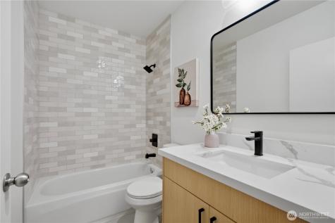 11229 NE 106th Place Kirkland WA 98033