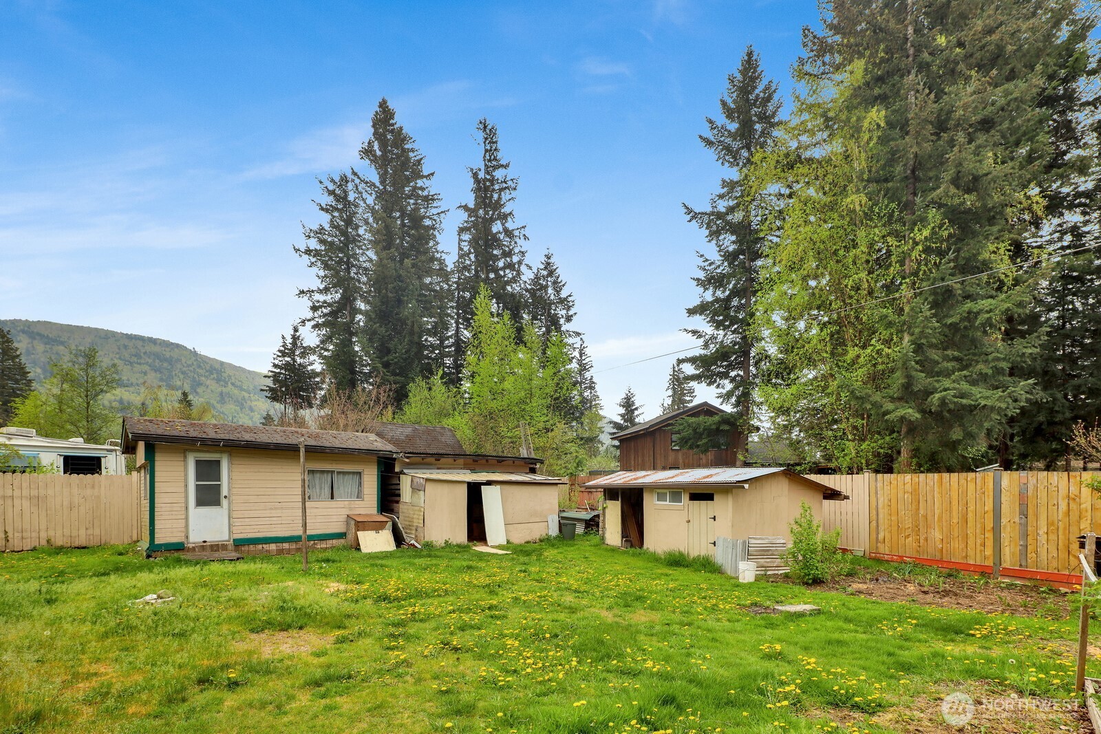 6245 Laurel Place Maple Falls WA 98266