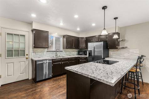 3010 NW Cascade Avenue East Wenatchee WA 98802