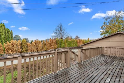 3010 NW Cascade Avenue East Wenatchee WA 98802