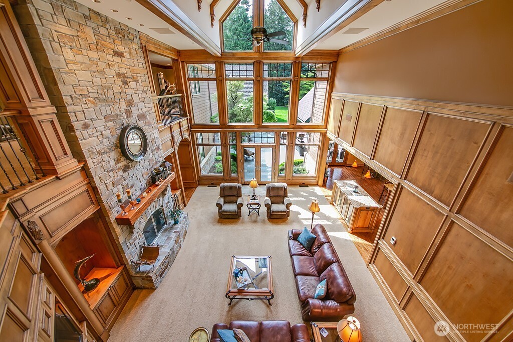 11211 Wachusett Road Woodway WA 98020
