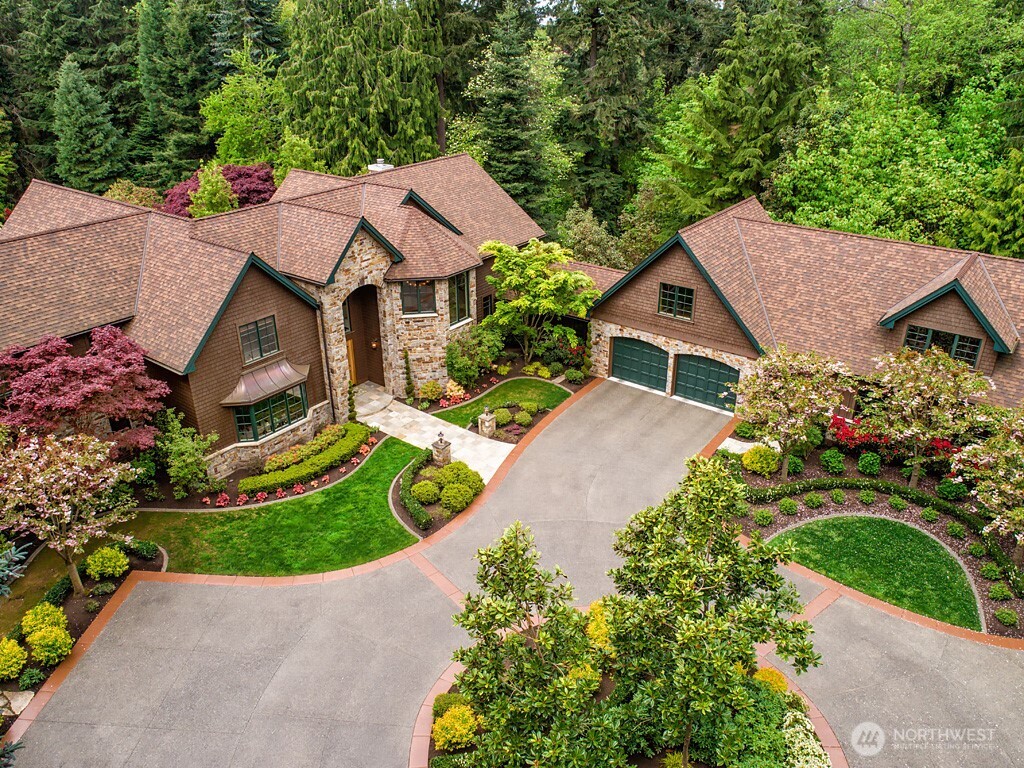 11211 Wachusett Road Woodway WA 98020