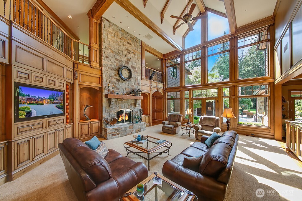 11211 Wachusett Road Woodway WA 98020