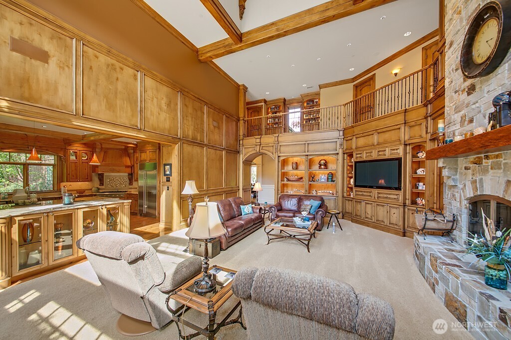 11211 Wachusett Road Woodway WA 98020