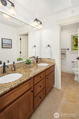 1262 173rd Avenue NE Bellevue WA 98008